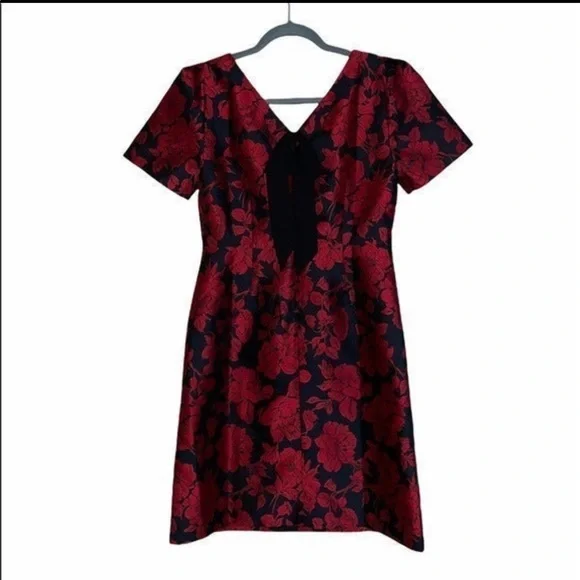 Party Dress - Picture 4 of 6